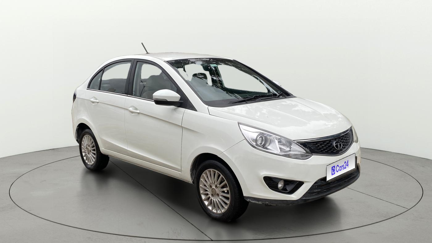 2015 Tata Zest XT PETROL, Petrol, Manual, 1,43,439 km, Right Front Diagonal