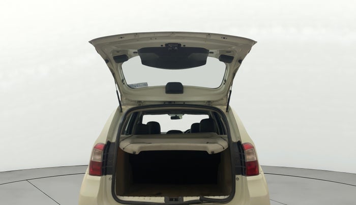 2014 Nissan Terrano XL D PLUS, Diesel, Manual, 1,47,366 km, Boot Door Open