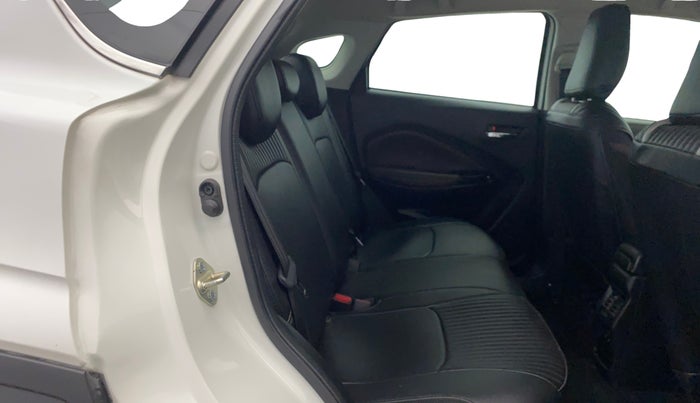 2024 Toyota Urban Cruiser Taisor V 1.0 Petrol AT, Petrol, Automatic, 9,383 km, Third Seat Row ( optional )