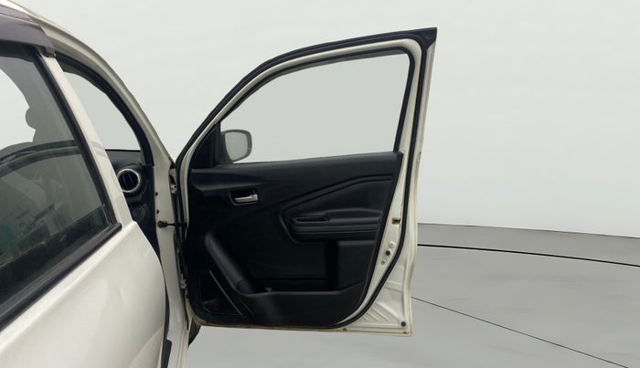 2022 Maruti Celerio ZXI, Petrol, Manual, 1,11,227 km, RHS Front Door