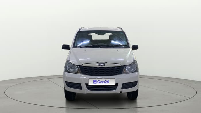 2013 Mahindra Quanto C4, Diesel, Manual, 97,662 km, Front