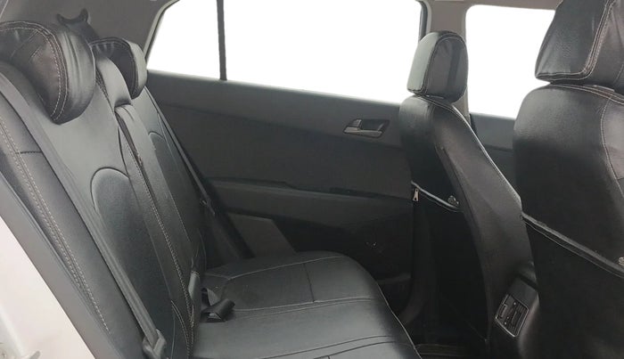 2015 Hyundai Creta SX PLUS 1.6 PETROL, Petrol, Manual, 89,381 km, Right Side Rear Door Cabin