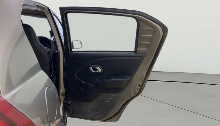 2018 Datsun Redi Go T (O), Petrol, Manual, 43,988 km, RHS Rear Door