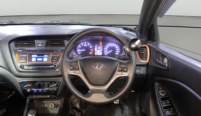 2016 Hyundai i20 Active 1.2 S, Petrol, Manual, 28,146 km, Steering Wheel Close Up