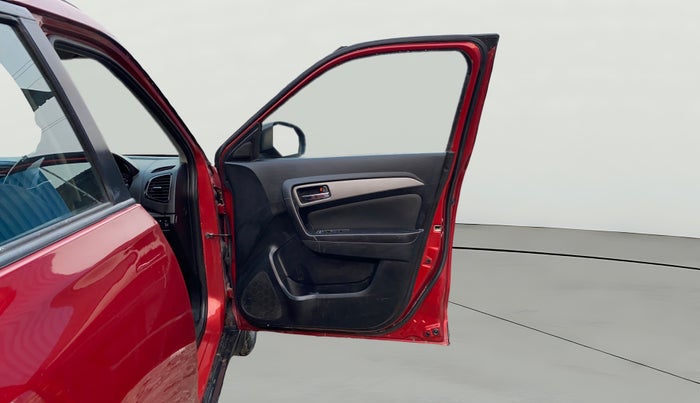 2019 Maruti Vitara Brezza ZDI, Diesel, Manual, 1,36,400 km, RHS Front Door