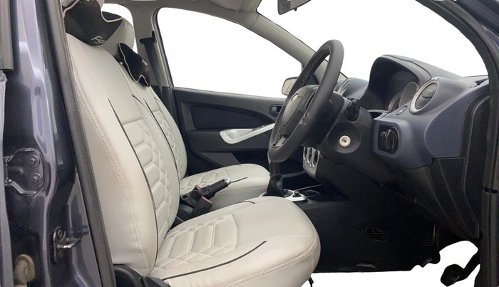 2012 Ford Figo TITANIUM 1.2 PETROL, Petrol, Manual, 67,486 km, Right Side Front Door Cabin