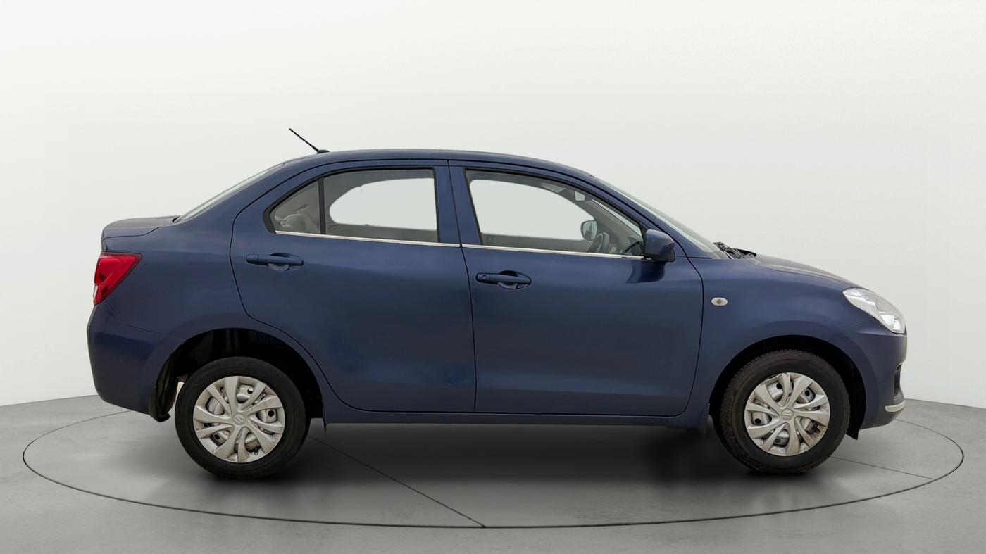 2017 Maruti Dzire LXI, Petrol, Manual, 14,061 km, Right Side View