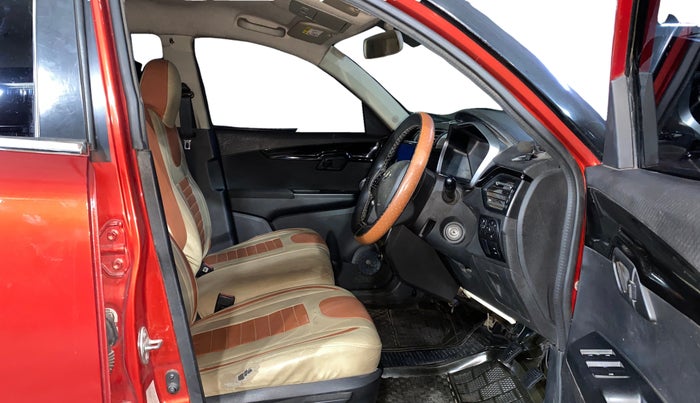 2018 Mahindra KUV 100 NXT K8 P 6 STR, Petrol, Manual, 54,381 km, Right Side Front Door Cabin