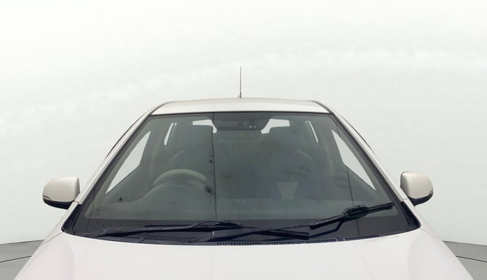 2014 Hyundai i20 ASTA 1.2, Petrol, Manual, 44,108 km, Front Windshield