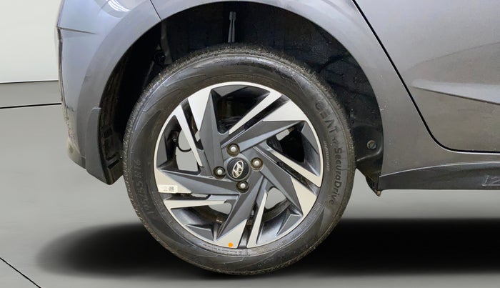 2023 Hyundai NEW I20 ASTA (O) 1.2 IVT, Petrol, Automatic, 9,125 km, Right Rear Wheel