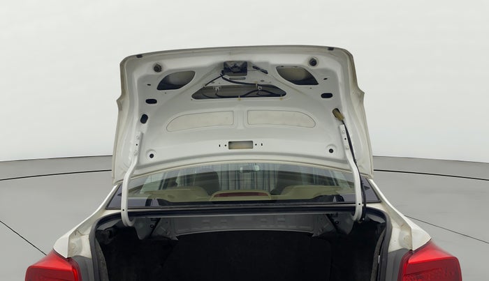 2015 Honda Amaze 1.2L I-VTEC VX, Petrol, Manual, 81,136 km, Boot Door Open