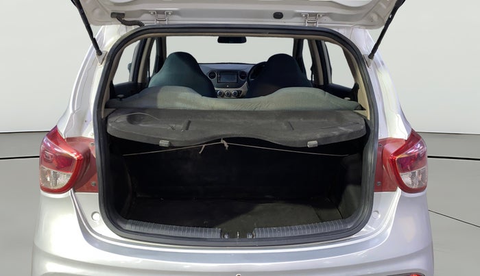 2017 Hyundai Grand i10 MAGNA 1.2 KAPPA VTVT, Petrol, Manual, 27,483 km, Boot Open Zoomed View