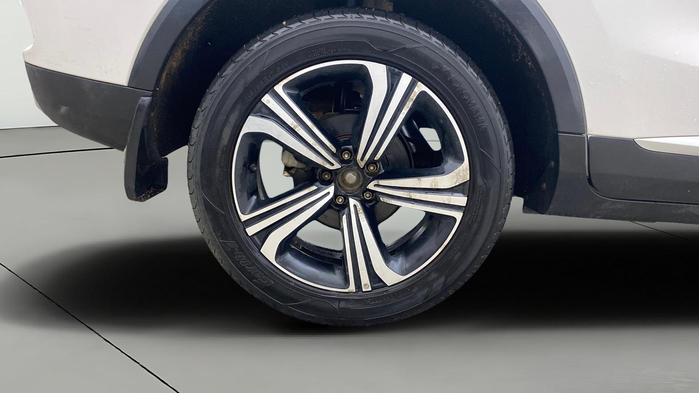 2022 MG ASTOR SHARP 1.5 MT, Petrol, Manual, 68,893 km, Right Rear Wheel