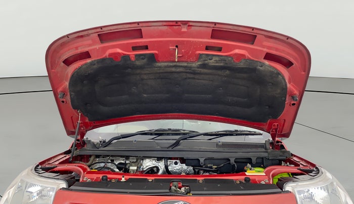 2017 Mahindra TUV300 T8, Diesel, Manual, 47,261 km, Open Bonet