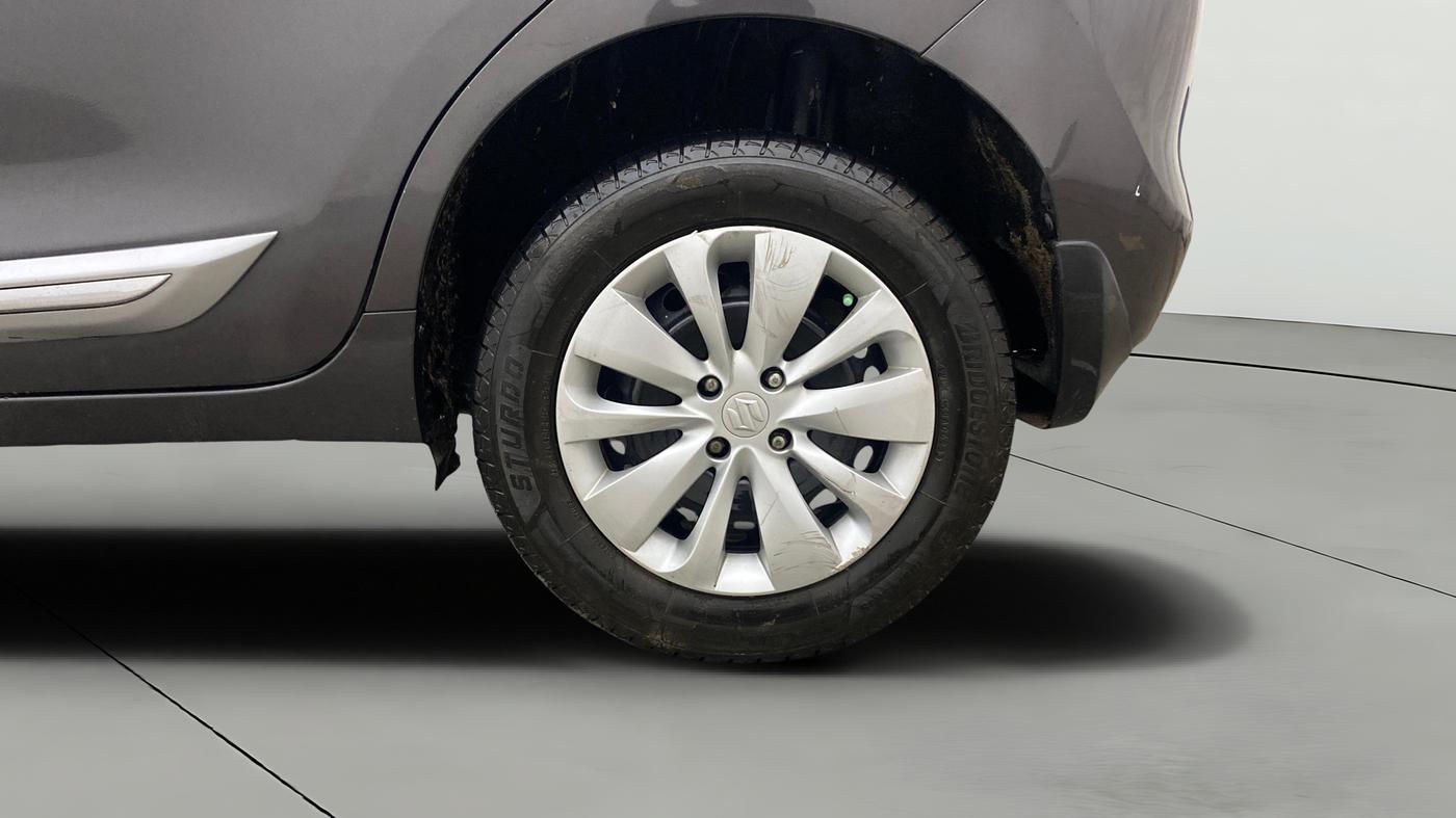 2018 Maruti Baleno DELTA PETROL 1.2, Petrol, Manual, 1,02,838 km, Left Rear Wheel