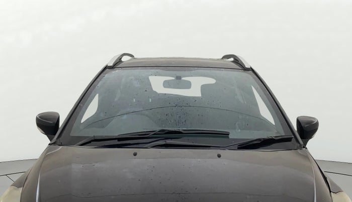 2019 Nissan Kicks XV DIESEL, Diesel, Manual, 56,966 km, Front Windshield