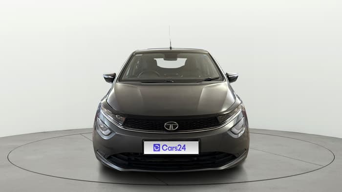 2023 Tata ALTROZ XTA, Petrol, Automatic, 28,205 km, Front