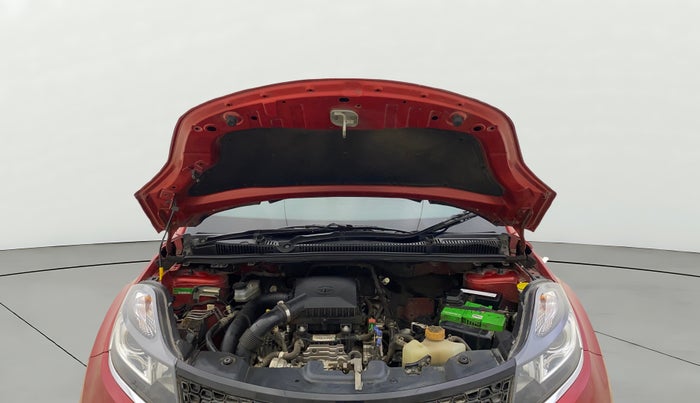 2019 Tata NEXON XZ PETROL, Petrol, Manual, 68,212 km, Open Bonet