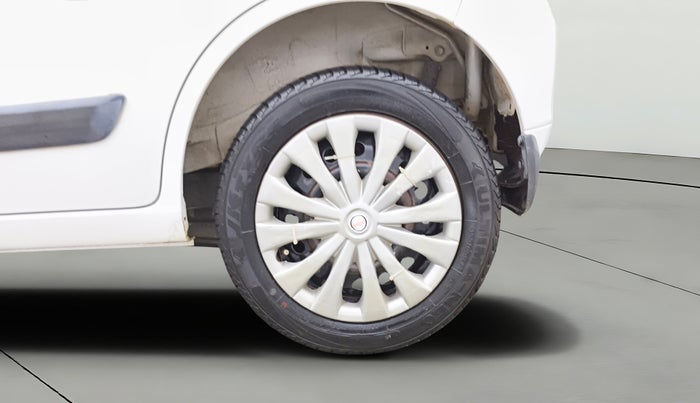 2013 Maruti Wagon R 1.0 VXI, Petrol, Manual, 50,763 km, Left Rear Wheel