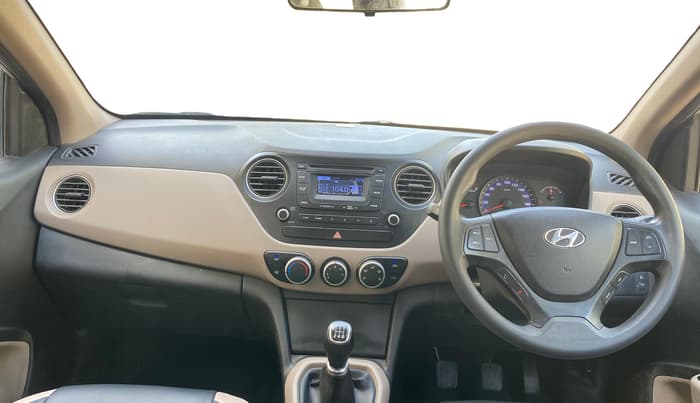 2015 Hyundai Xcent S 1.2, Petrol, Manual, 1,45,243 km, Dashboard