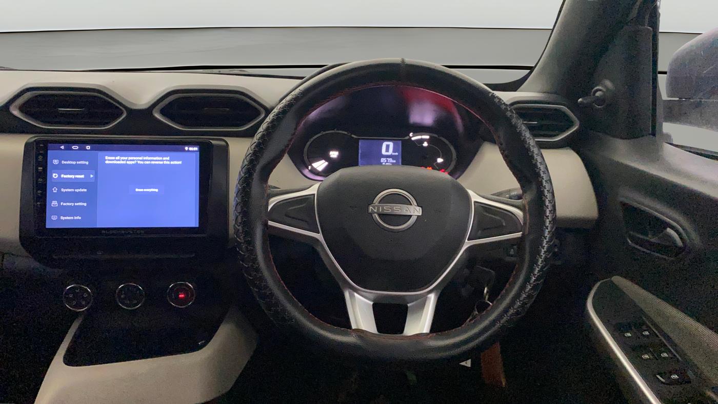 2023 Nissan MAGNITE XE, Petrol, Manual, 8,570 km, Steering Wheel Close Up