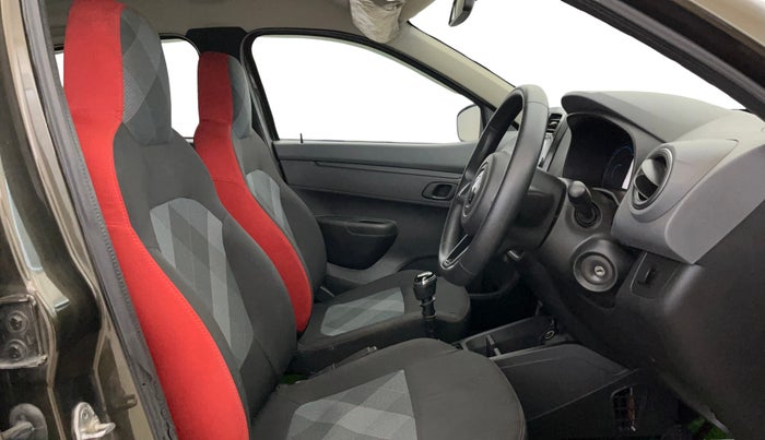 2021 Renault Kwid RXT 1.0 (O), Petrol, Manual, 36,103 km, Right Side Front Door Cabin