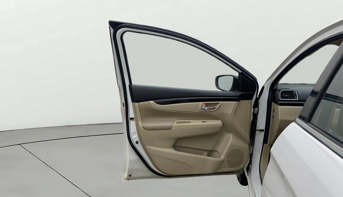 2017 Maruti Ciaz ZXI+ AT, Petrol, Automatic, 47,778 km, LHS Front Door