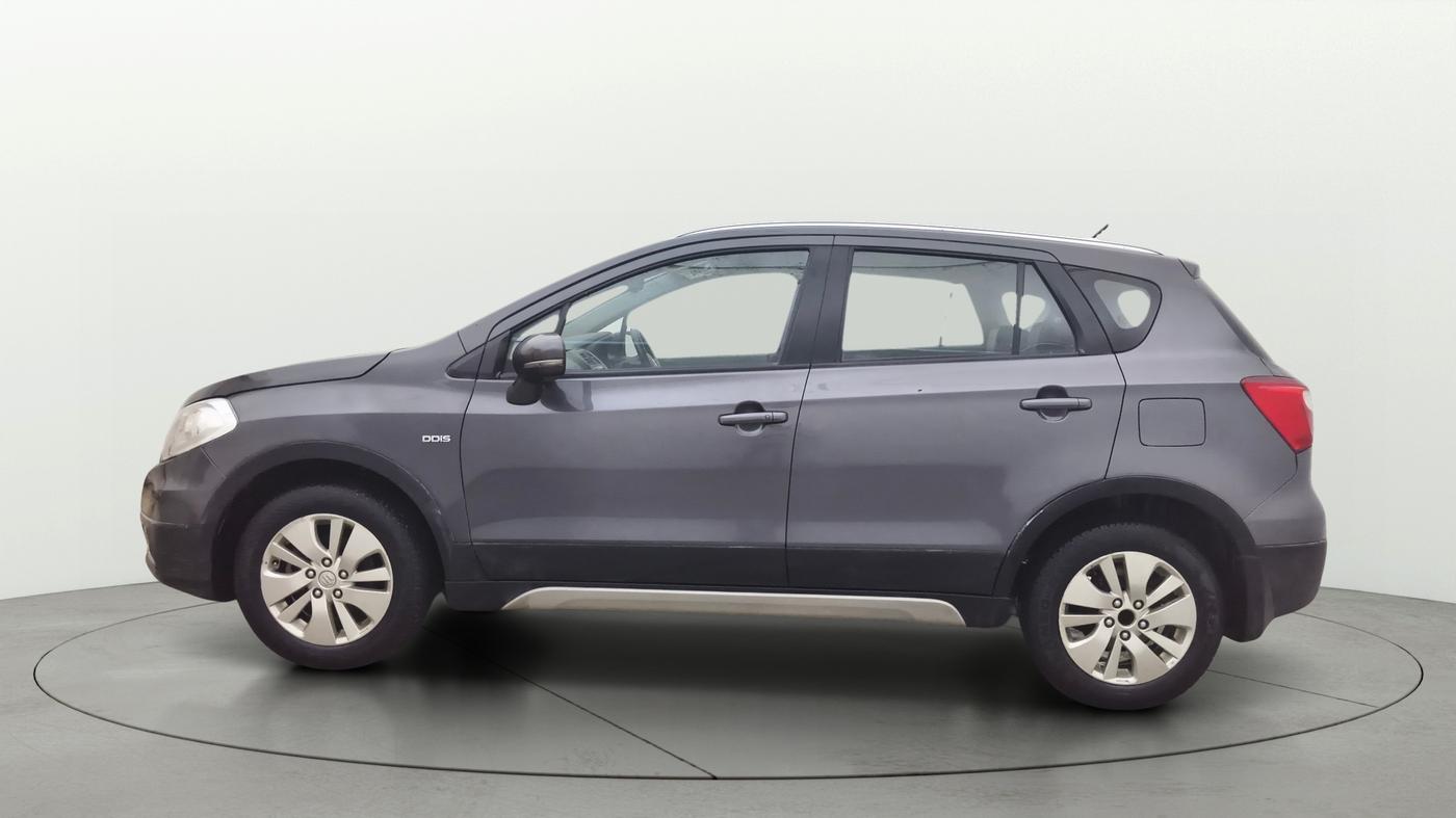 2015 Maruti S Cross ALPHA 1.6, Diesel, Manual, 54,852 km, Left Side