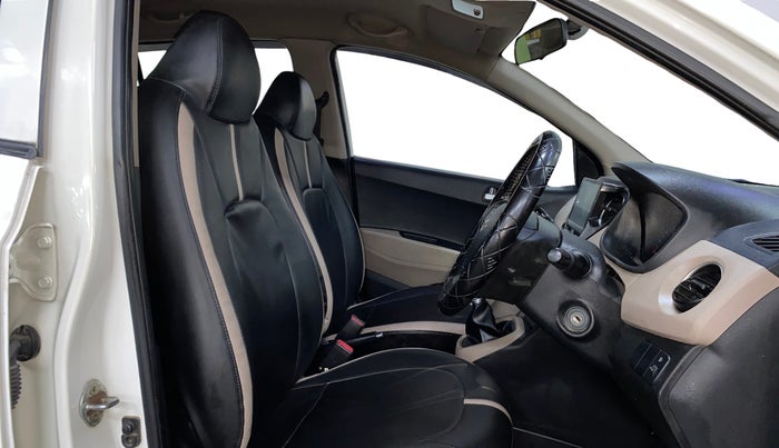 2016 Hyundai Grand i10 SPORTZ 1.2 KAPPA VTVT, Petrol, Manual, 61,854 km, Right Side Front Door Cabin