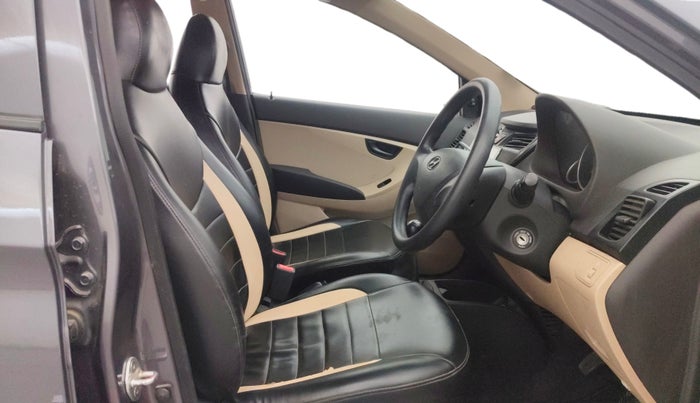 2015 Hyundai Eon MAGNA +, Petrol, Manual, 25,027 km, Right Side Front Door Cabin