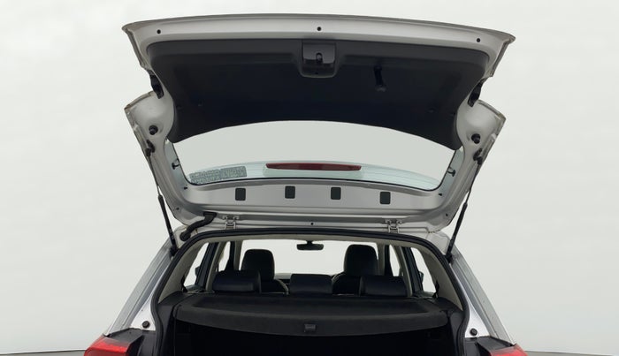 2021 Skoda KUSHAQ STYLE 1.5L TSI DSG, Petrol, Automatic, 25,627 km, Boot Door Open