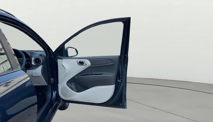 2022 Hyundai GRAND I10 NIOS SPORTZ 1.2 KAPPA VTVT CNG, CNG, Manual, 69,032 km, RHS Front Door