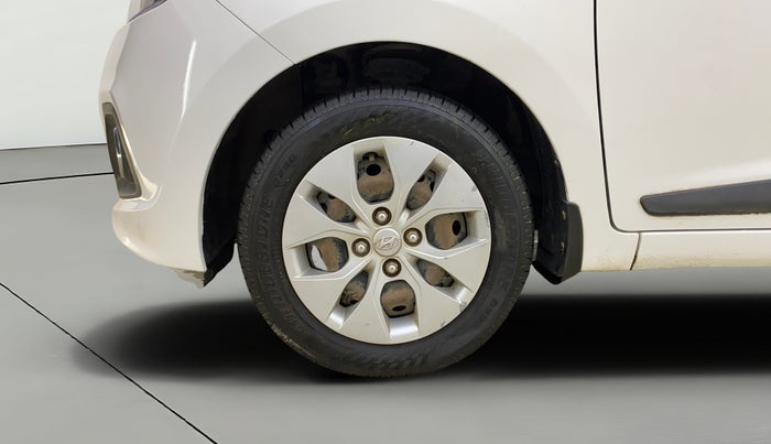 2016 Hyundai Xcent S 1.2, Petrol, Manual, 26,710 km, Left Front Wheel