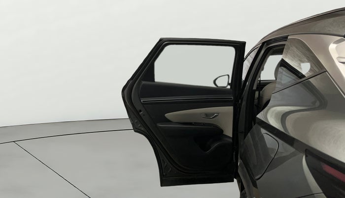 2023 Hyundai Tucson SIGNATURE 2.0 AT PETROL, Petrol, Automatic, 30,062 km, LHS Rear Door