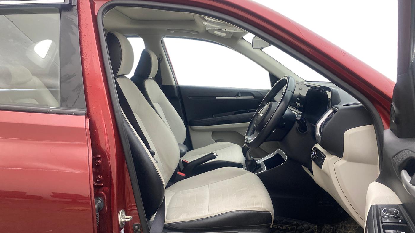 2021 KIA SONET HTX 1.0 IMT, Petrol, Manual, 67,501 km, Right Side Front Door Cabin