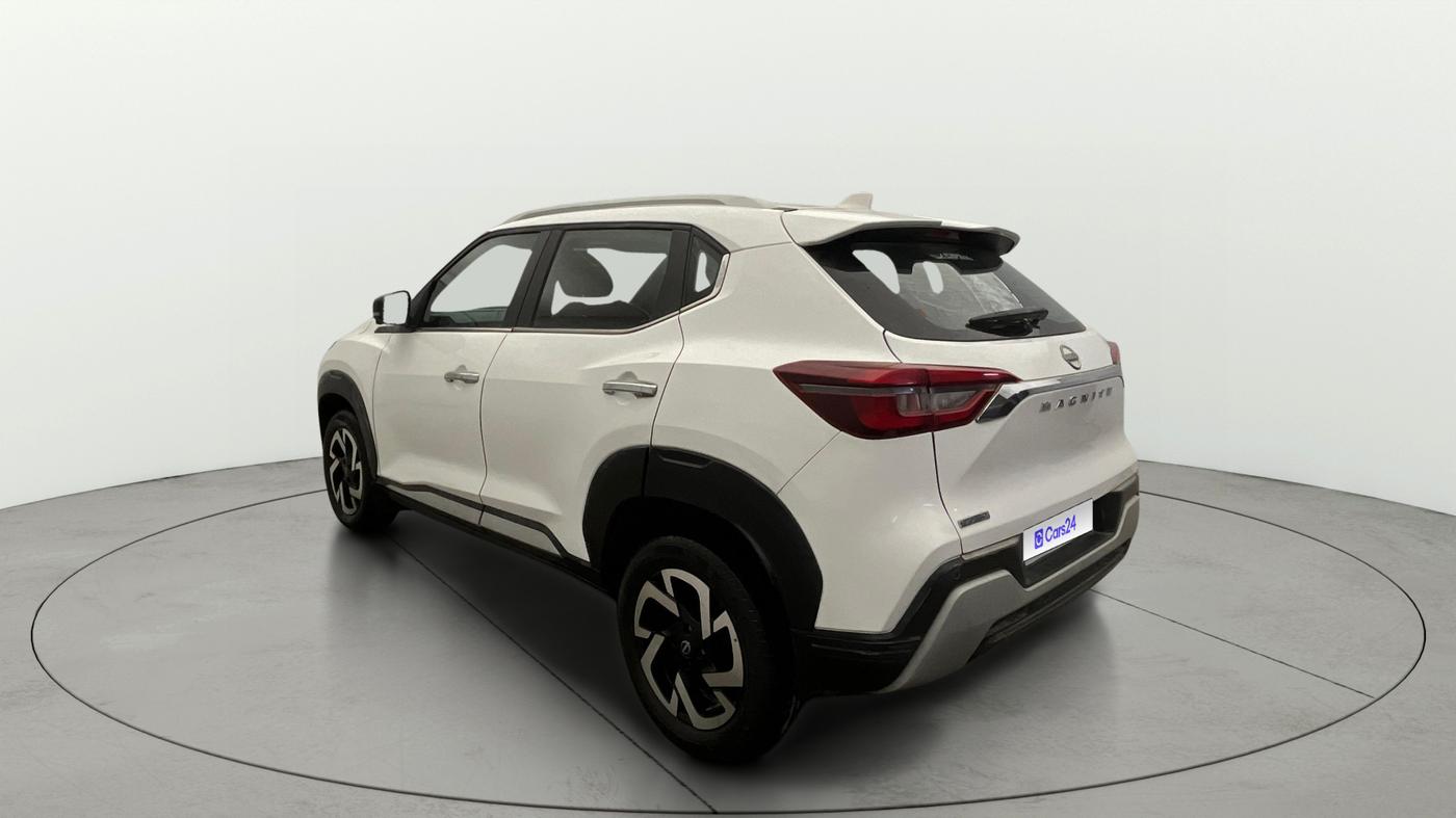 2023 Nissan MAGNITE XV PREMIUM TURBO CVT, Petrol, Automatic, 18,664 km, Left Back Diagonal
