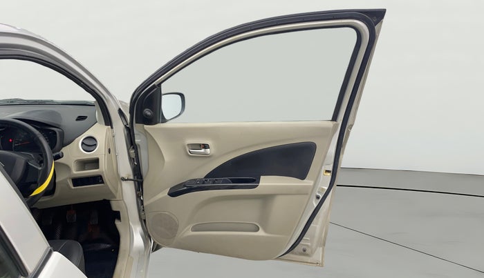 2014 Maruti Celerio VXI, Petrol, Manual, 75,637 km, RHS Front Door