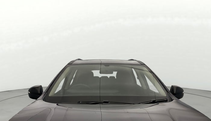 2022 Mahindra XUV700 AX 5 P MT 7 STR, Petrol, Manual, 32,954 km, Front Windshield