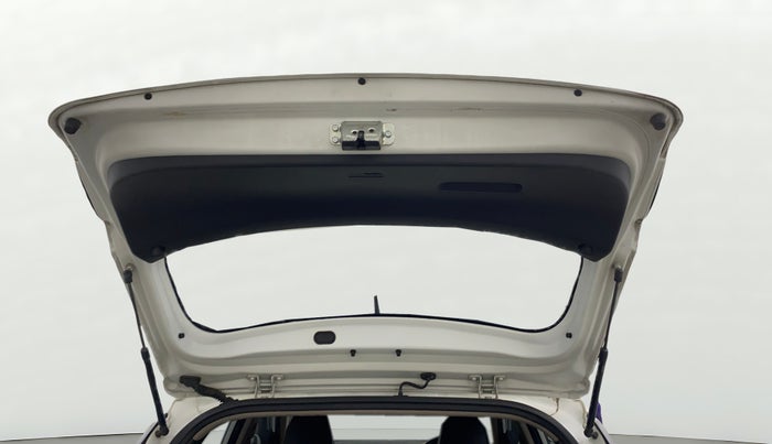 2020 Hyundai Elite i20 ASTA 1.2 (O), Petrol, Manual, 73,049 km, Boot Door Open