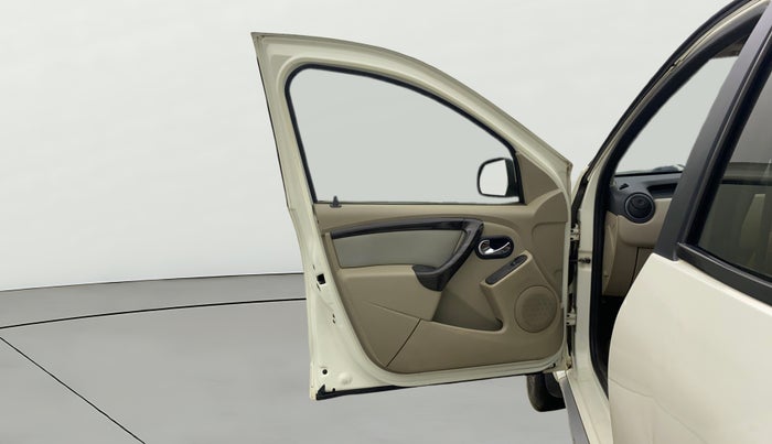 2017 Nissan Terrano XV D THP 110 PS, Diesel, Manual, 77,869 km, LHS Front Door