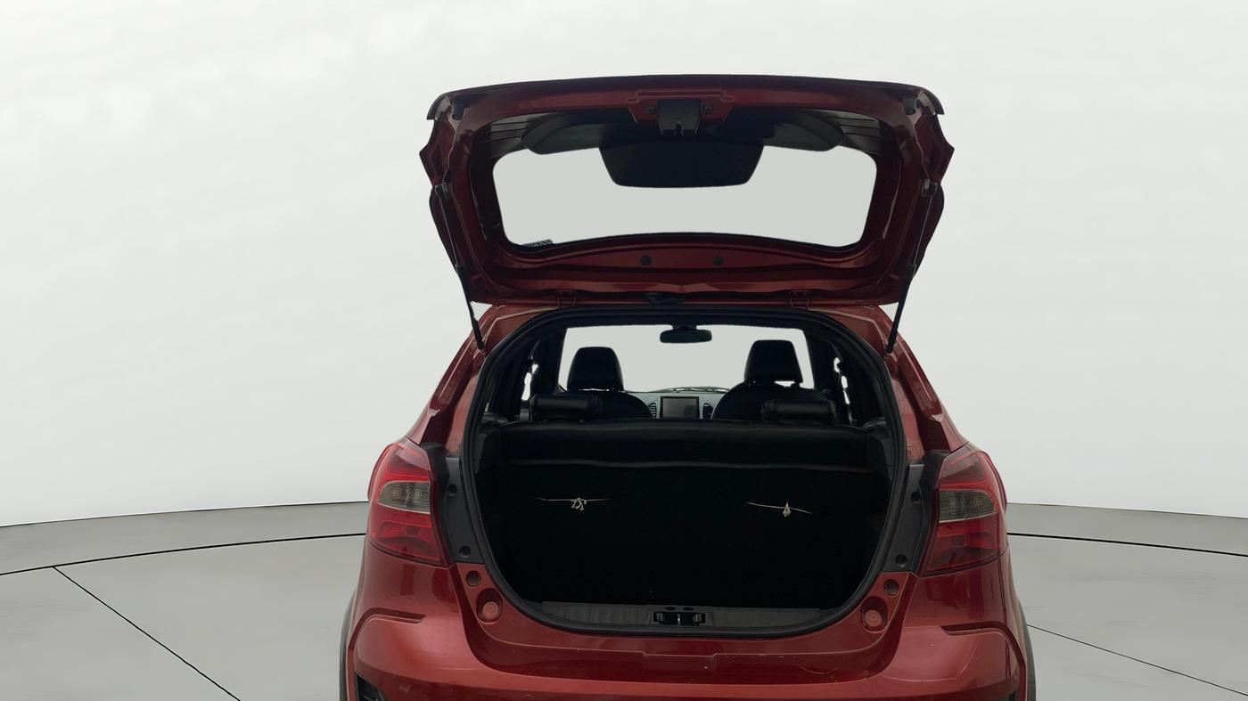 2021 Ford FREESTYLE TITANIUM 1.2 PETROL, Petrol, Manual, 50,456 km, Boot Door Open