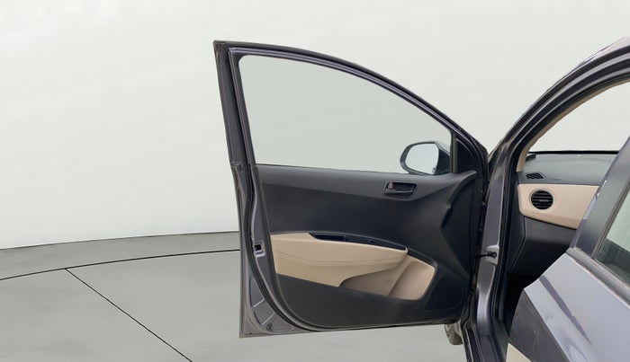 2018 Hyundai Xcent E+, Petrol, Manual, 41,224 km, LHS Front Door