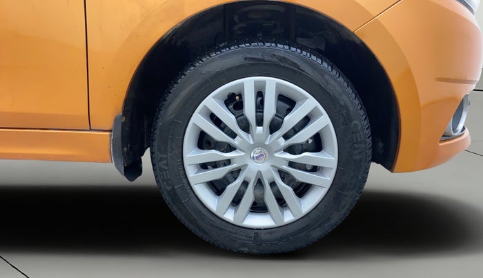 2016 Tata Tiago XZ PETROL, Petrol, Manual, 62,834 km, Right Front Wheel