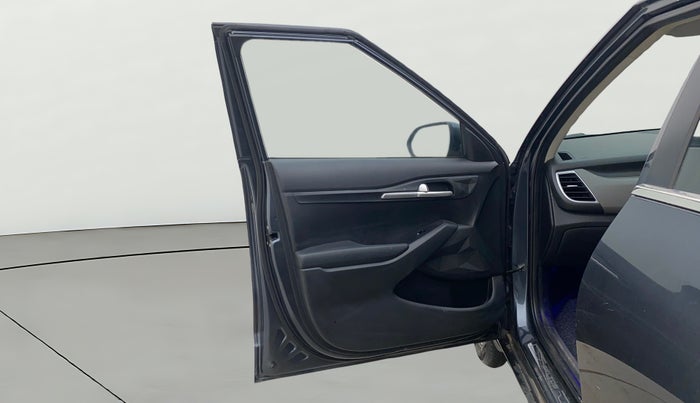 2019 KIA SELTOS HTK 1.5 PETROL, Petrol, Manual, 76,394 km, LHS Front Door