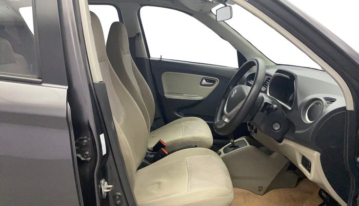 2016 Maruti Alto K10 VXI AMT, Petrol, Automatic, 67,618 km, Right Side Front Door Cabin