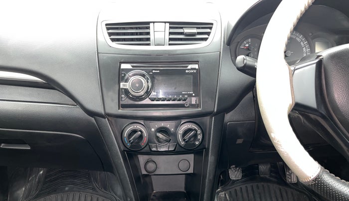 2016 Maruti Swift LXI (O), Petrol, Manual, 58,243 km, Air Conditioner