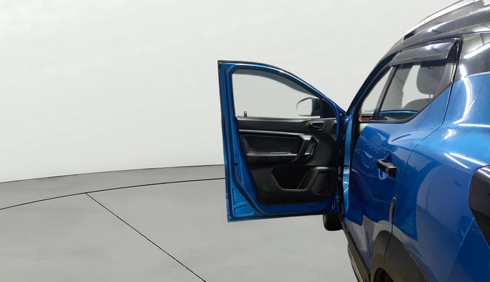 2022 Renault Kiger RXZ AMT DUAL TONE, Petrol, Automatic, 44,362 km, LHS Front Door