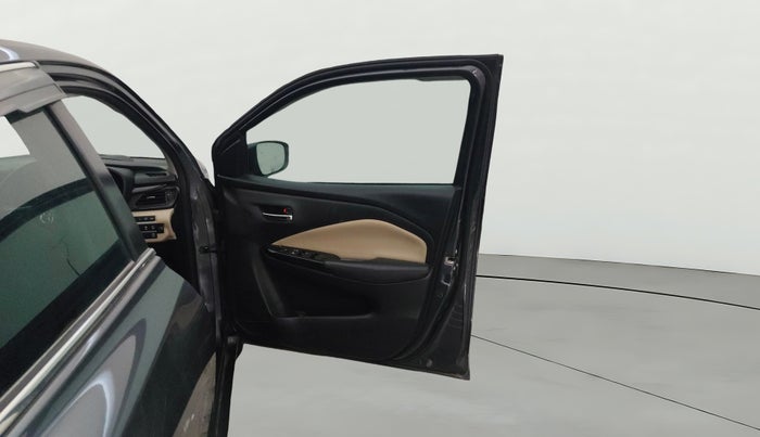 2024 Toyota Glanza V AMT, Petrol, Automatic, 1,00,247 km, RHS Front Door