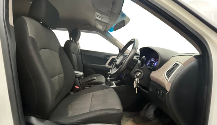 2018 Hyundai Creta E PLUS 1.6 PETROL, Petrol, Manual, 89,075 km, Right Side Front Door Cabin