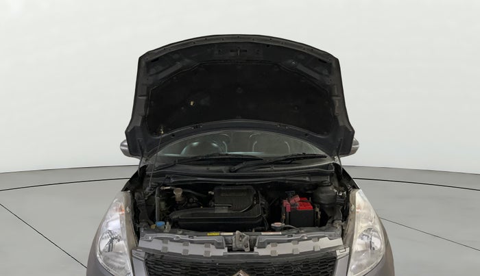 2014 Maruti Swift VXI, Petrol, Manual, 38,311 km, Open Bonet